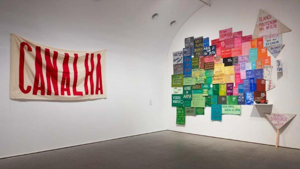 Vista de la exposición 'Conceptualismos del Sur. Giro gráfico', 2022, en el Reina Sofía