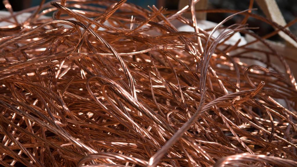 Cable de cobre reciclado.