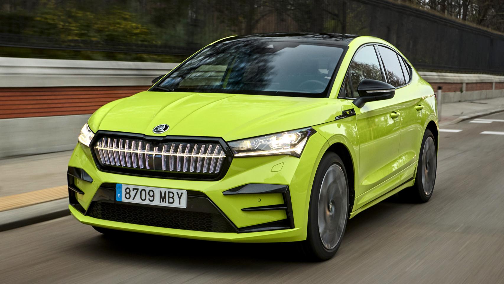 El Skoda Enyaq Coupé RS iV incorpora la parrilla Crystal Face.