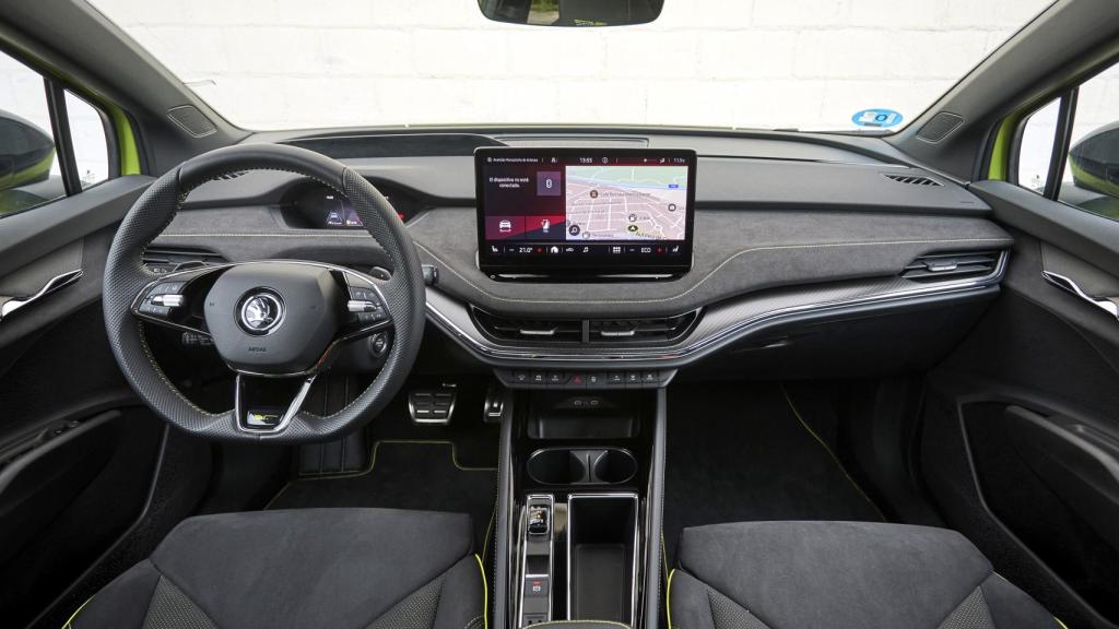 El Skoda Enyaq Coupé iV tiene una pantalla mutimedia de 13 pulgadas.