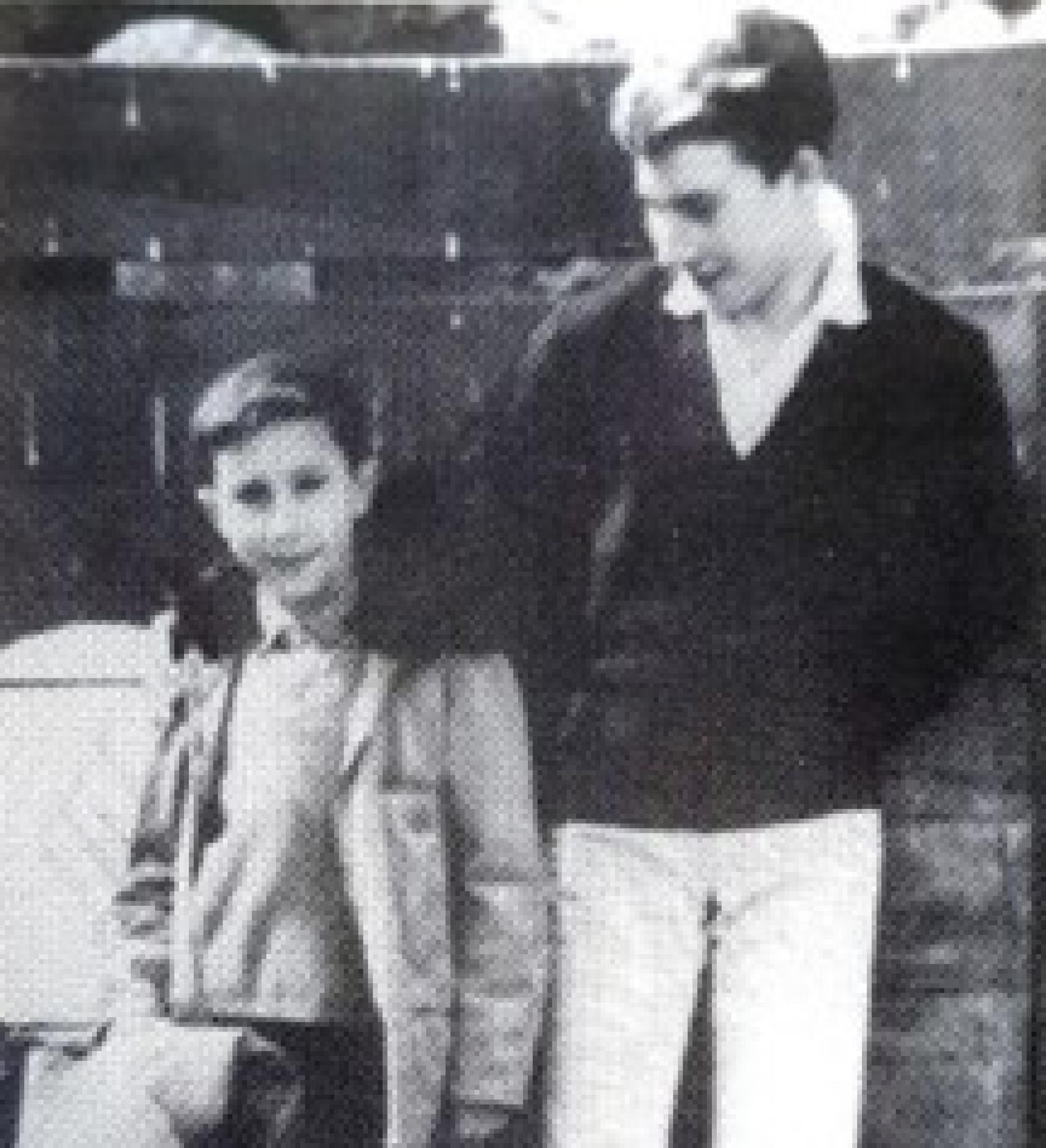 Roberto con su hermano Félix en su primer tentadero