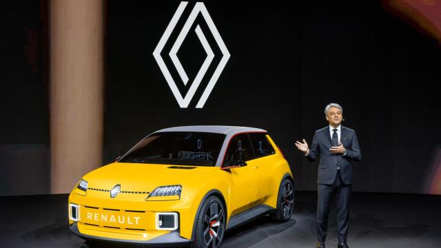 Luca de meo, CEO de Renault Group, durante la presentación de la nueva estrategia de la francesa en París a finales del año pasado.