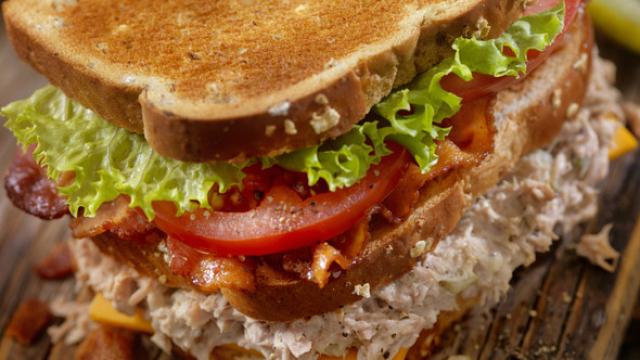 Receta de sándwich de atún por Dabiz Muñoz.