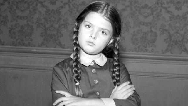 Lisa Loring como Miércoles Addams en la serie de los sesenta 'La familia Addams'