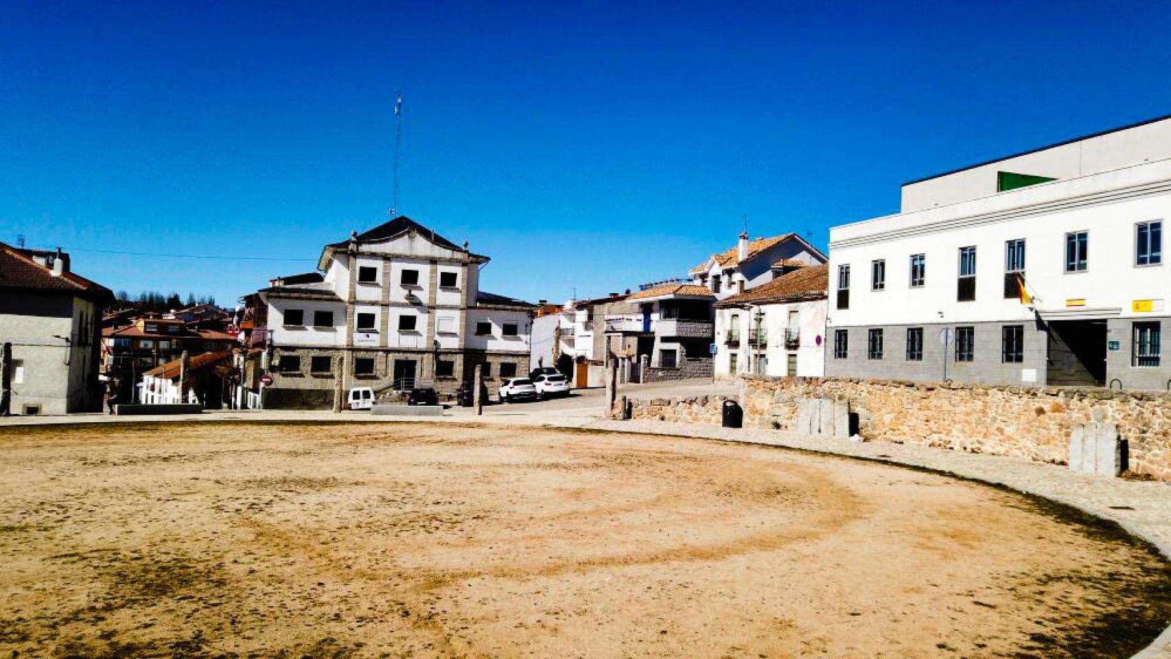 Plaza de toros de Las Navas del Marqués