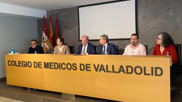 Rueda de prensa del Colegio de Médicos de Castilla y León