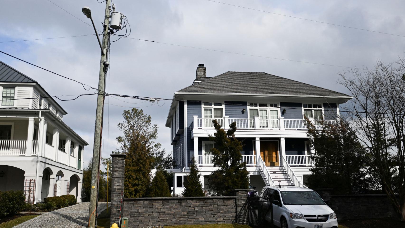 La casa de playa de Biden en Rehoboth Beach, Delaware, que ha sido registrada por el FBI.