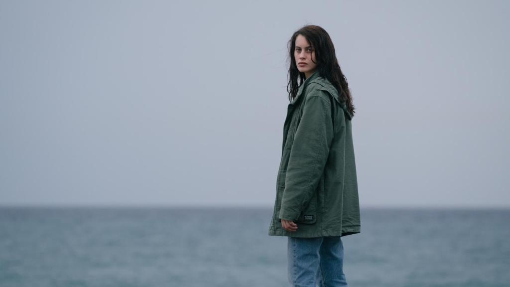 Milena Smit, en 'La chica de nieve'