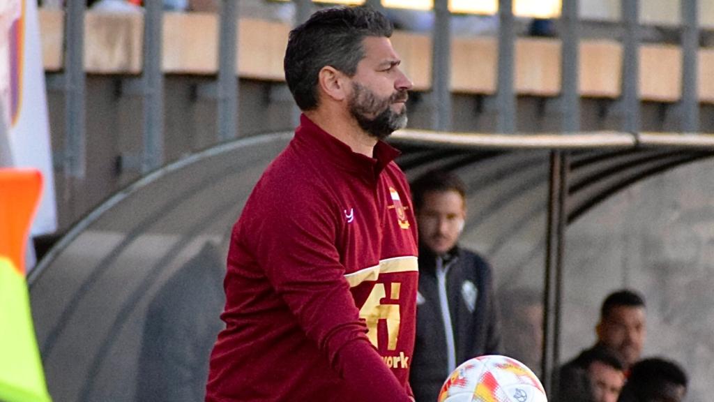 El entrenador, durante un partido.