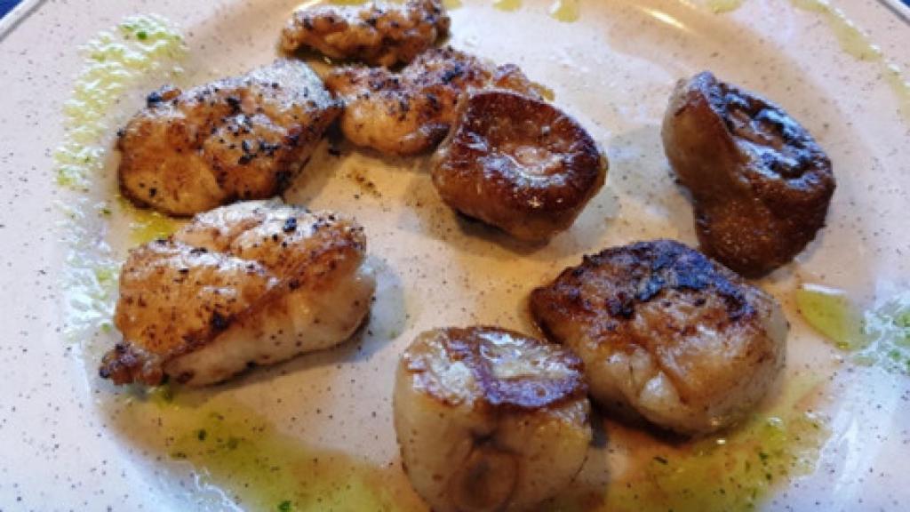 No es un espejismo, son unos riñoncitos y mollejas de lechazo de una exquisitez plena