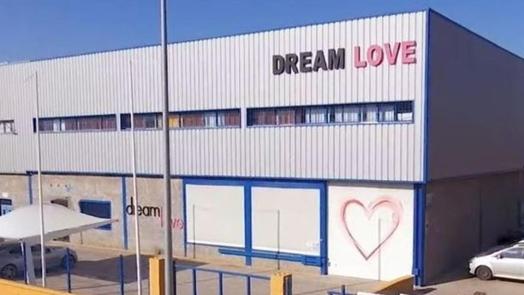 Sede de Dream Love.
