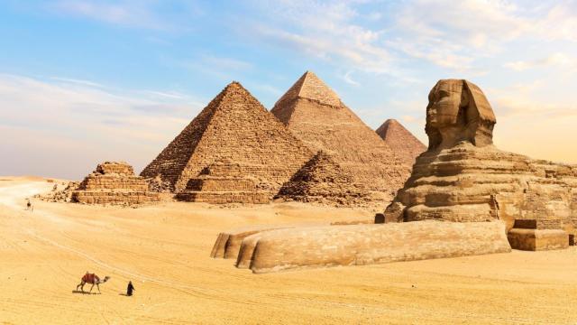 El aeropuerto de A Coruña tendrá un vuelo directo a Egipto en marzo