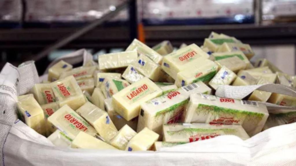 Las míticas pastilla de jabón, en la fábrica.