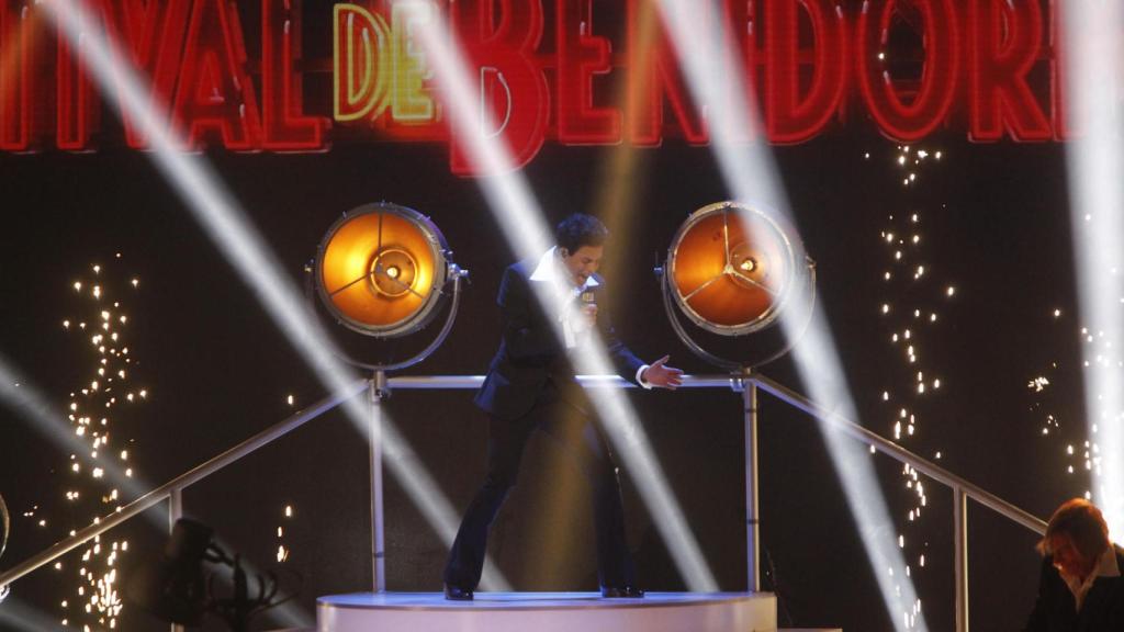 El cantante Alfred durante su actuación en la segunda semifinal del Benidorm Fest 2023.