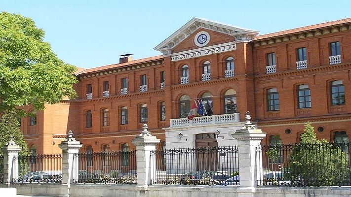 Exterior del Instituto Zorrilla, en Valladolid.