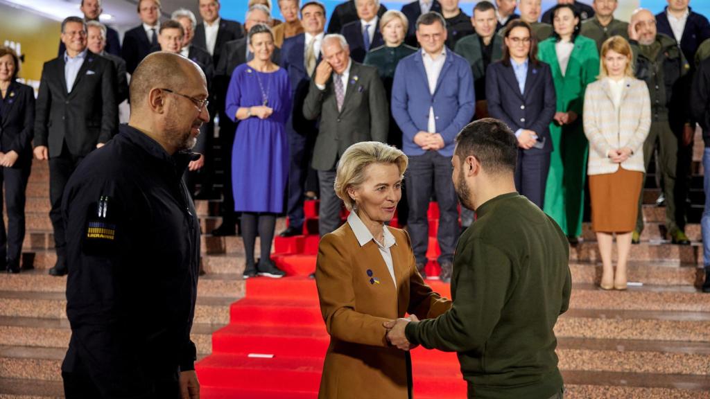Ursula von der Leyen y Volodímir Zelenski, este jueves en Kiev.