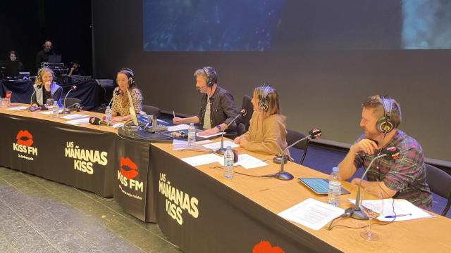 Un momento de ‘Las mañanas de Kiss’, programa grabado en el Teatro Colón de A Coruña.