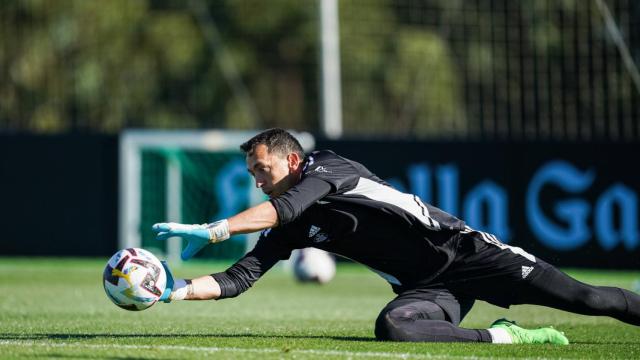 Marchesín, durante un entrenamiento del Celta.