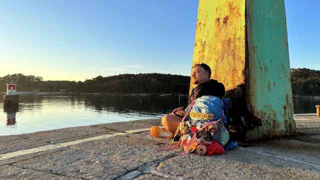 Francisco Rábano llegando a los 4.000 kilómetros en Vilagarcía de Arousa