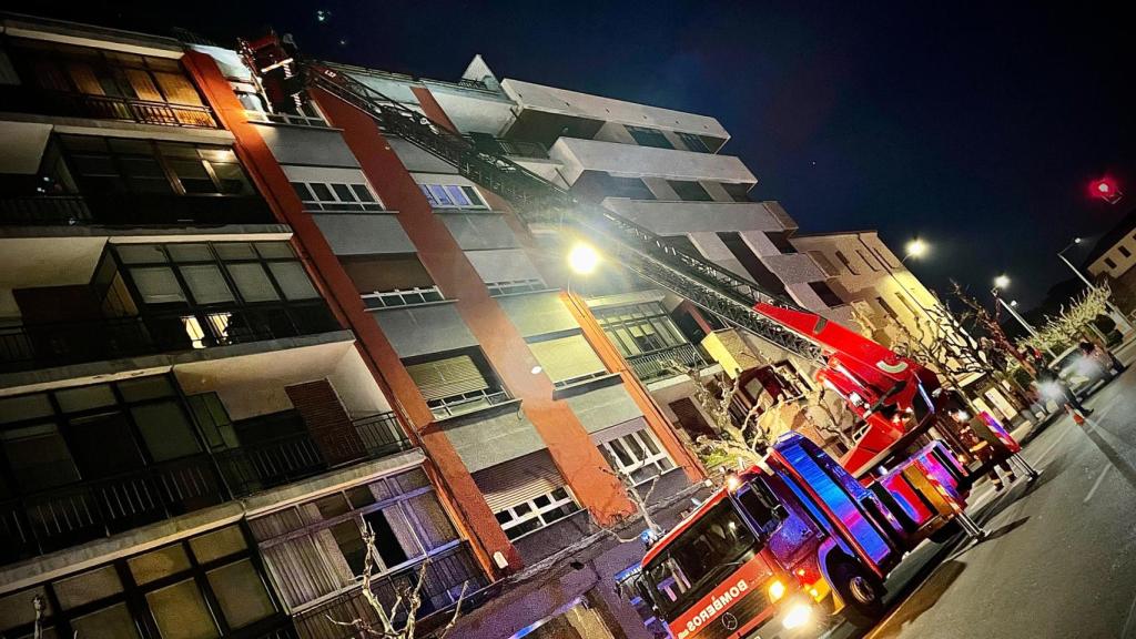 Bomberos de León en plena actuación