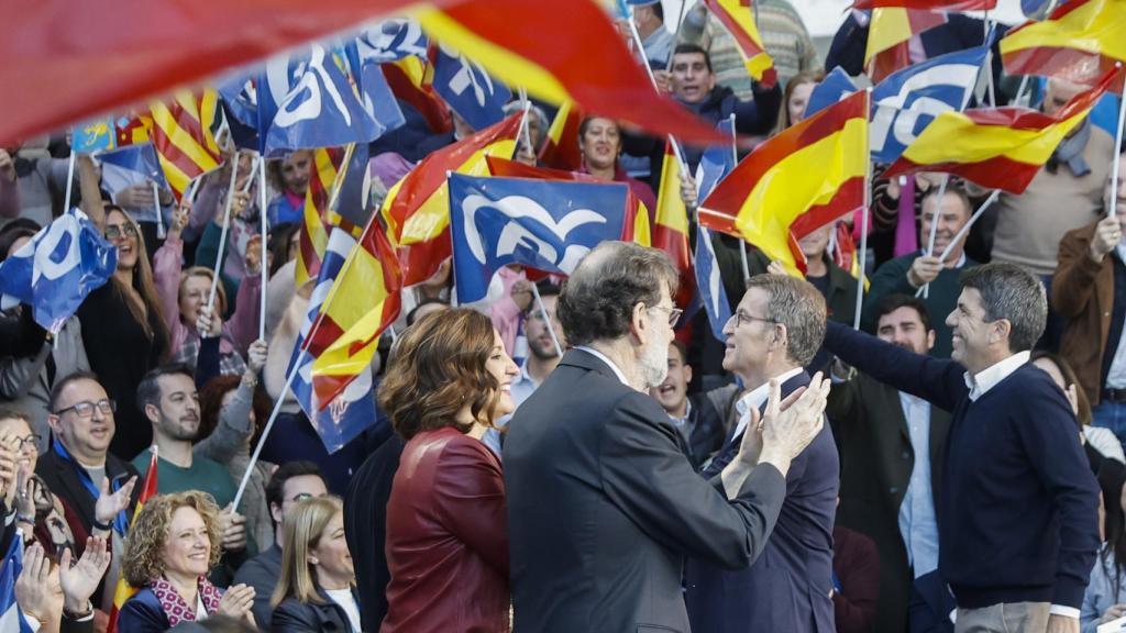 Feijóo en el mitin celebrado este domingo en Valencia.