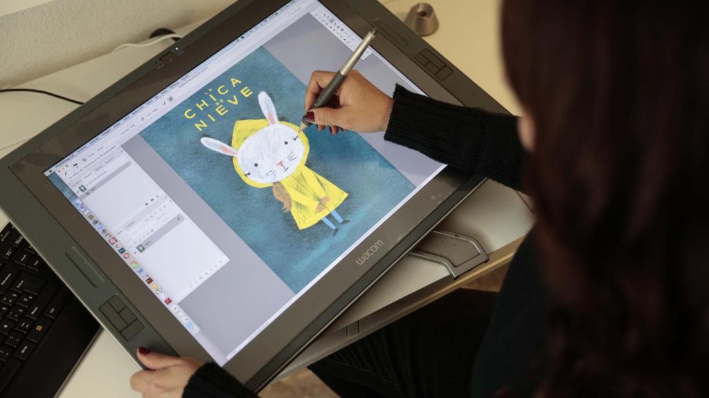 Además de aportar sus dibujos asesoró al actor Raúl Prieto.