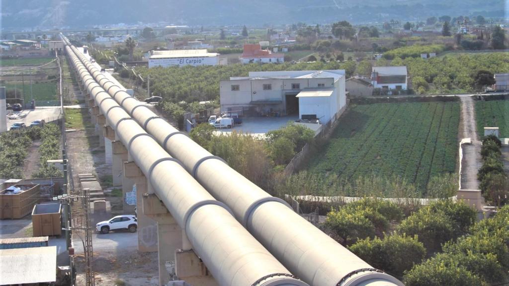 Conducciones del trasvase Tajo-Segura en la provincia de Alicante que se están reparando.