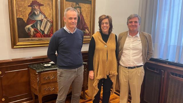 Imagen de la reunión entre la Diputación de Palencia y Cascajares.