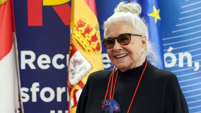 La actriz Lola Herrera recoge la Menina de Honor 2022