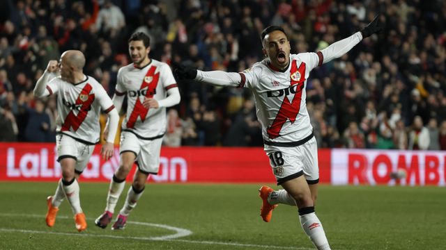 Álvaro García, celebrando su gol al Almería
