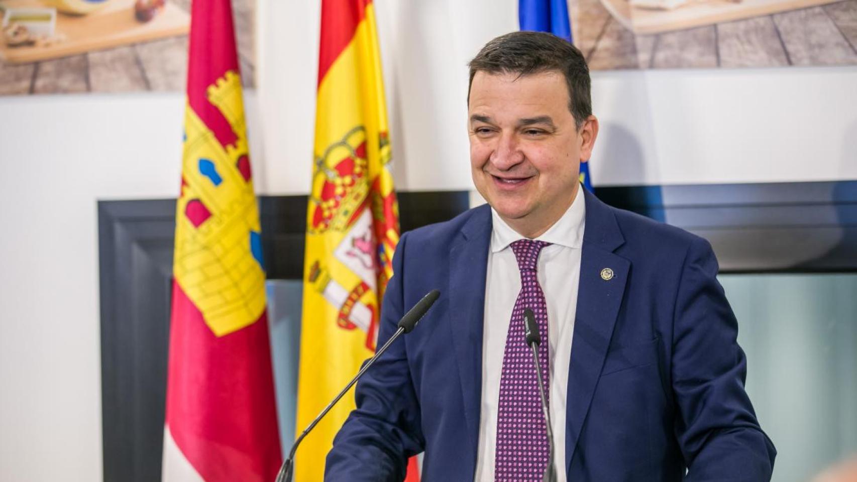 Francisco Martínez Arroyo, consejero de Agricultura, Agua y Desarrollo Rural. Foto: JCCM.