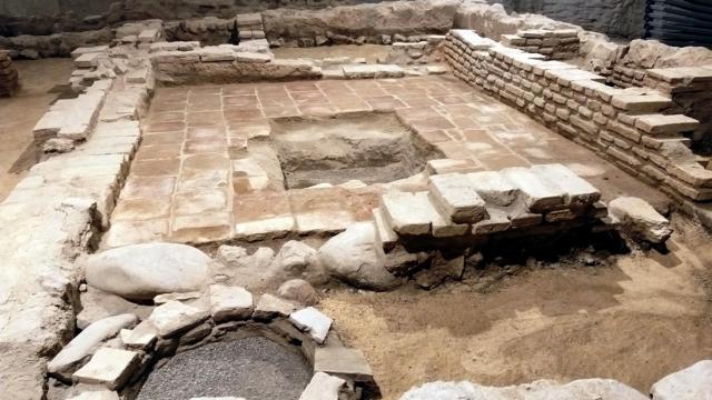 Parte de los restos arqueológicos encontrados en la obra del Metro de Málaga.