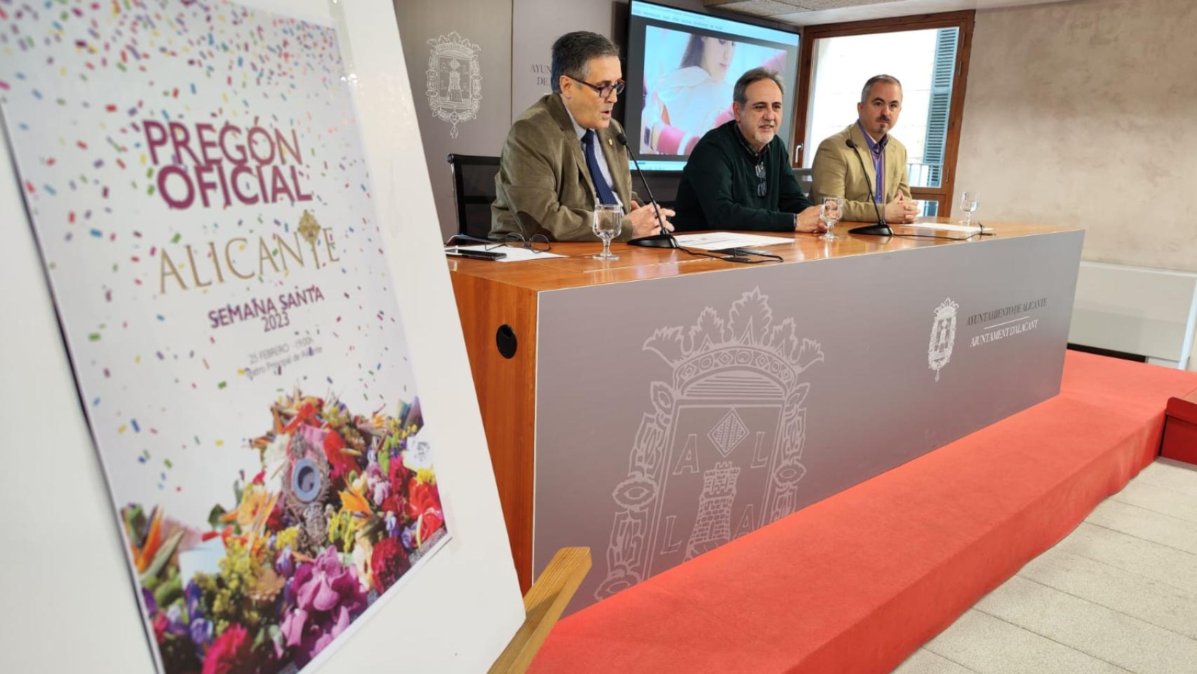 Presentación del pregón de la Semana Santa alicantina, este martes.