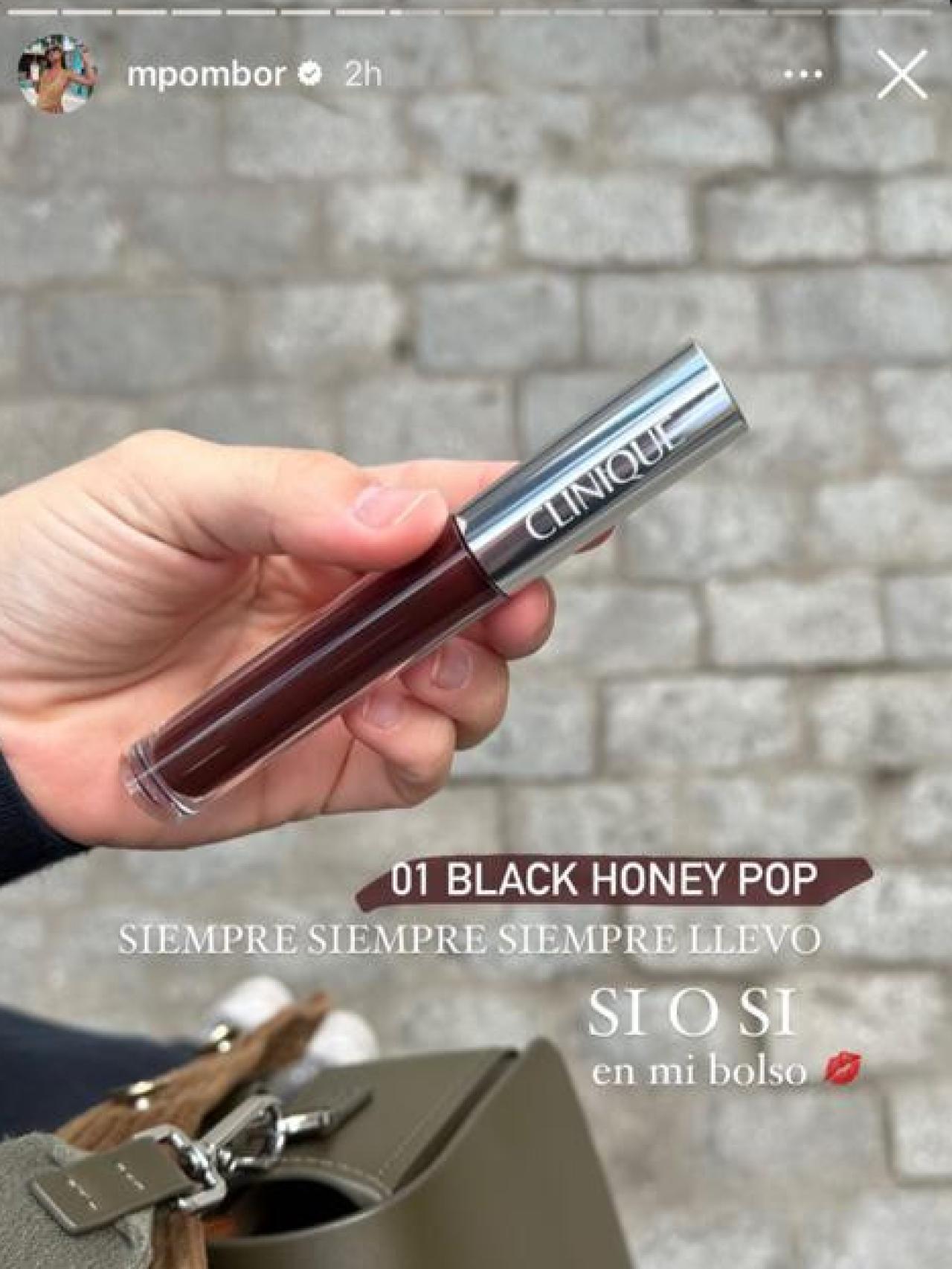 Marta Pombo ha recomendado su labial en sus 'stories'.