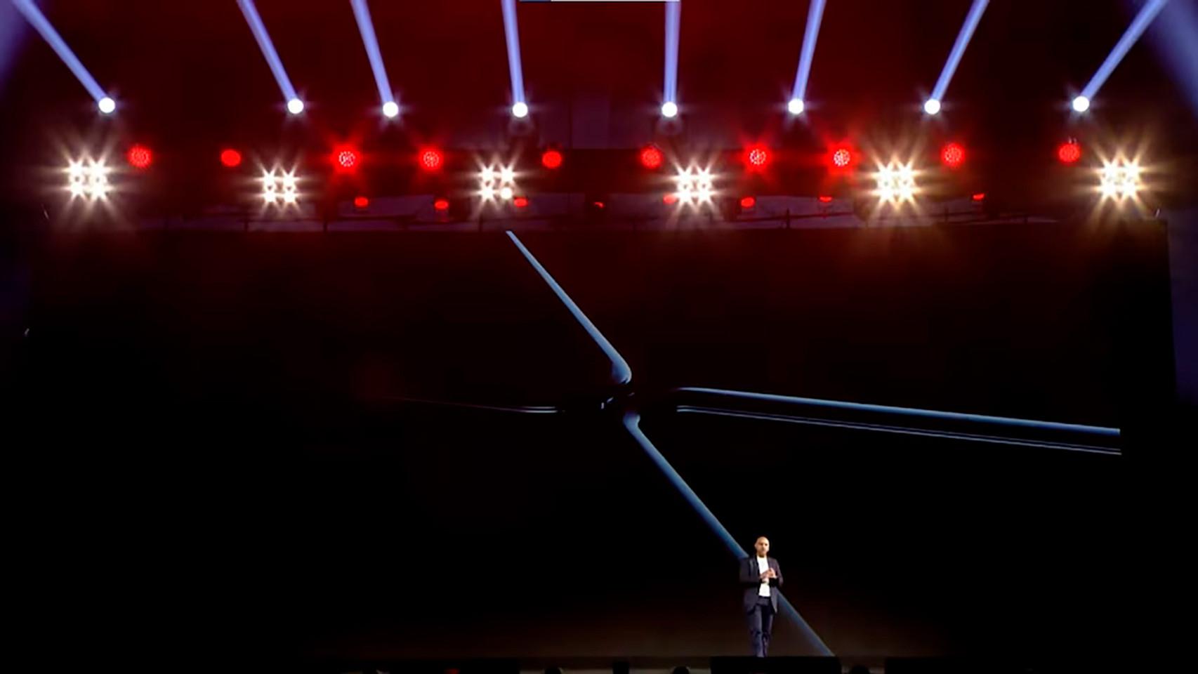 OnePlus mostró una imagen de su posible móvil plegable en la presentación del OnePlus 11