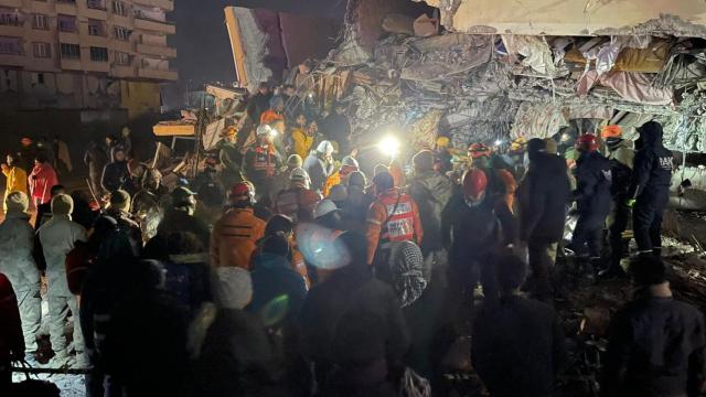 Operaciones de rescate en Kahramanmaras. / Rafa Martí