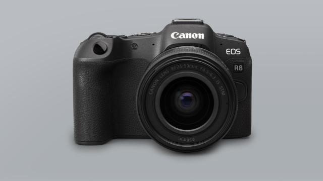Canon EOS R8