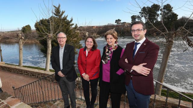 Agapito Portillo, Beatriz Larraz, María Luisa González y Raúl Martín, de izquierda a derecha.
