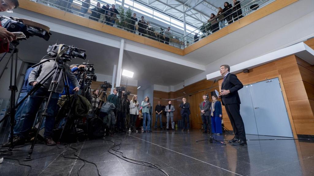 Feijóo visita la Escuela de Cinematografía y del Audiovisual de la Comunidad de Madrid (ECAM).