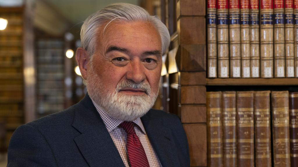 Darío Villanueva. Fotos: Real Academia Española