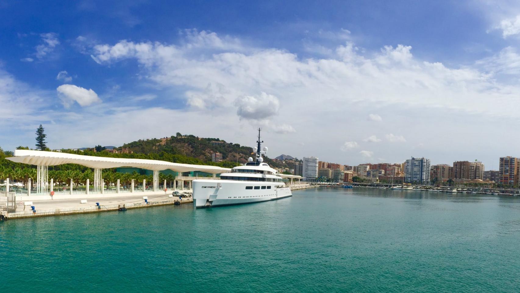 Imagen del Vava II cuando llegó al puerto de Málaga.