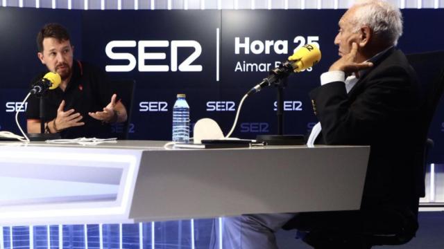 Pablo Iglesias y José Manuel García-Margallo, en la tertulia 'El Ágora' de la Cadena Ser.