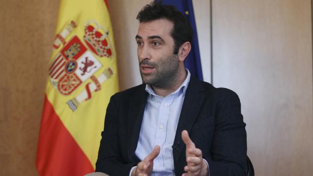 El secretario general del Tesoro, Carlos Cuerpo, durante una entrevista.