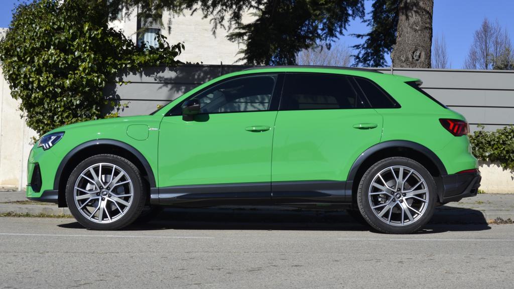 El Audi Q3 mide 4,48 metros de largo.