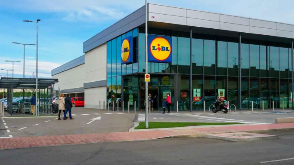 Fachada de Lidl.