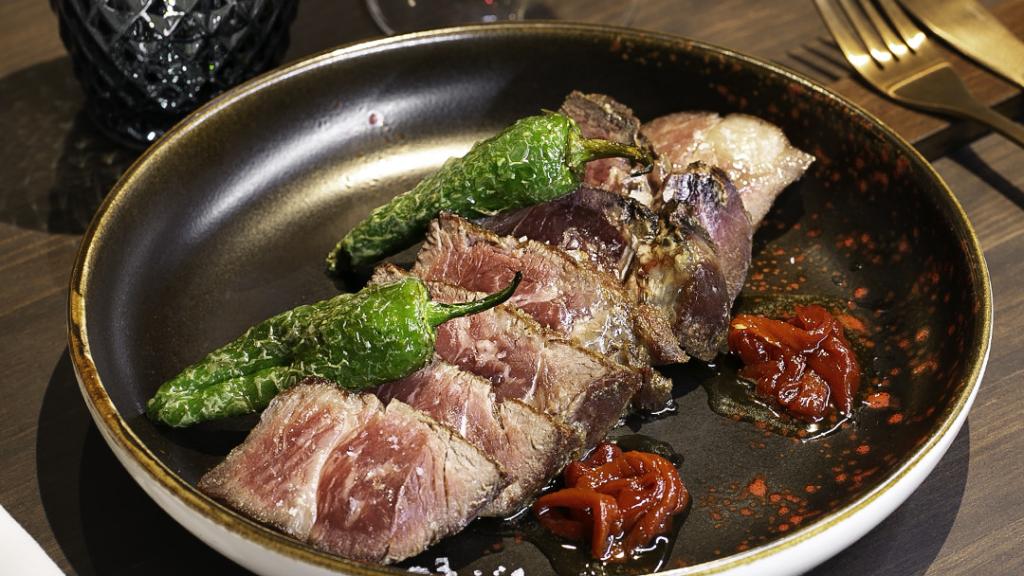 En La Sirena ofrecen este tataki de ternera.