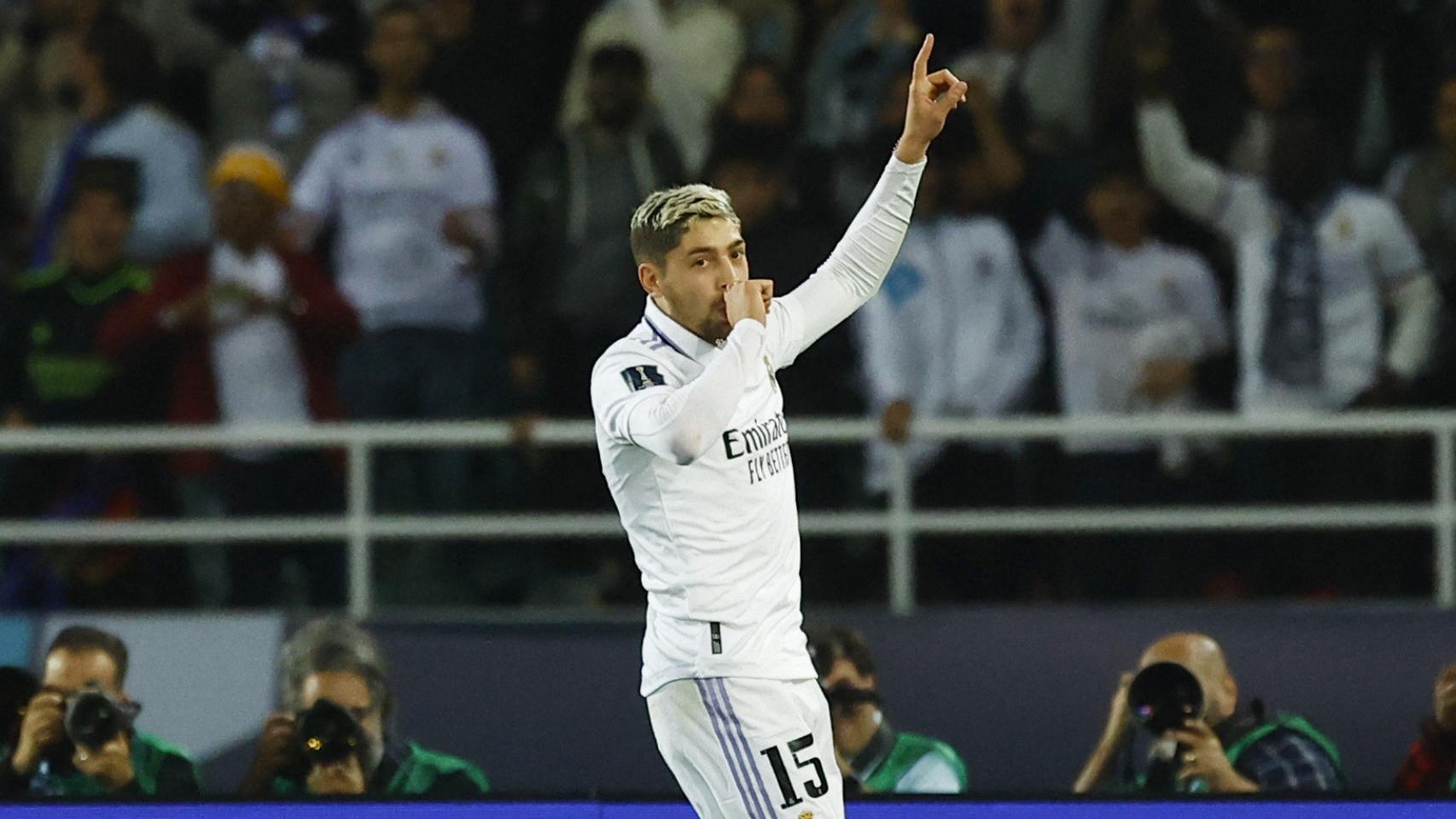 Fede Valverde se lleva el dedo a la boca dedicando el gol a su futuro bebé.