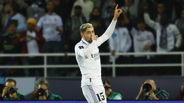 Fede Valverde se lleva el dedo a la boca dedicando el gol a su futuro bebé.