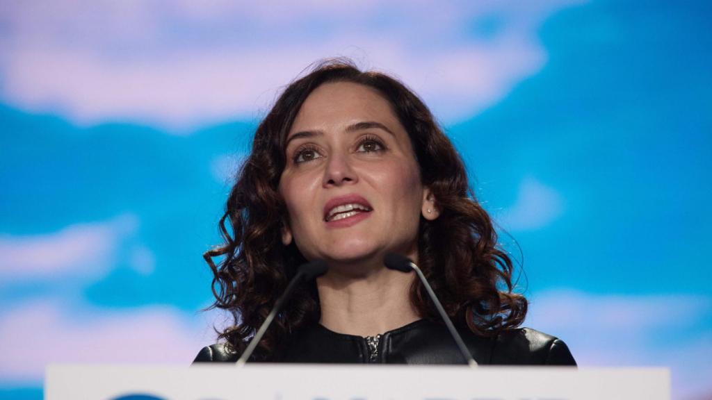 La presidenta de la Comunidad de Madrid, Isabel Díaz Ayuso, durante la clausura de las Jornadas Populares Madrid.