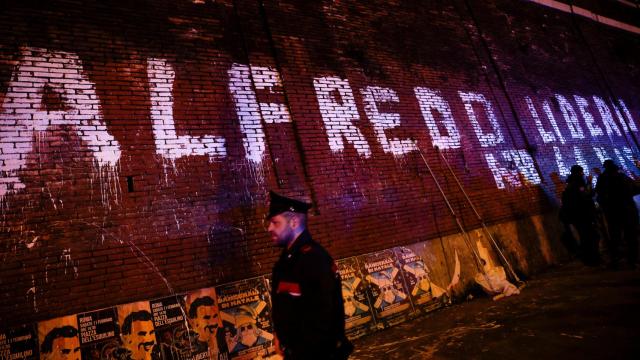Una pintada en apoyo a Alfredo Cospito en Roma (Italia).